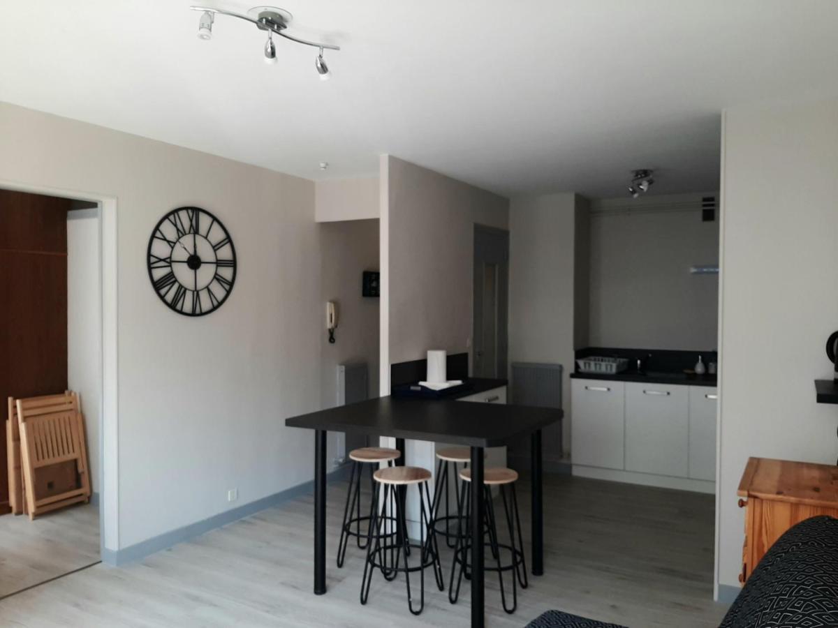 Appartement Confortable En Plein Centre De Saint-Jean-De-Luz, A Deux Pas De La Plage Et Des Commerces - Fr-1-239-586 Екстериор снимка